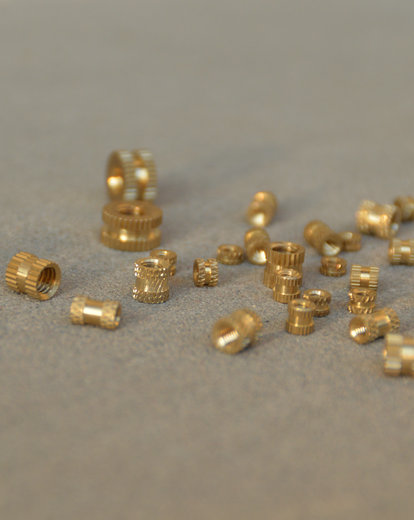 brass knurled nuts & brass distance nuts